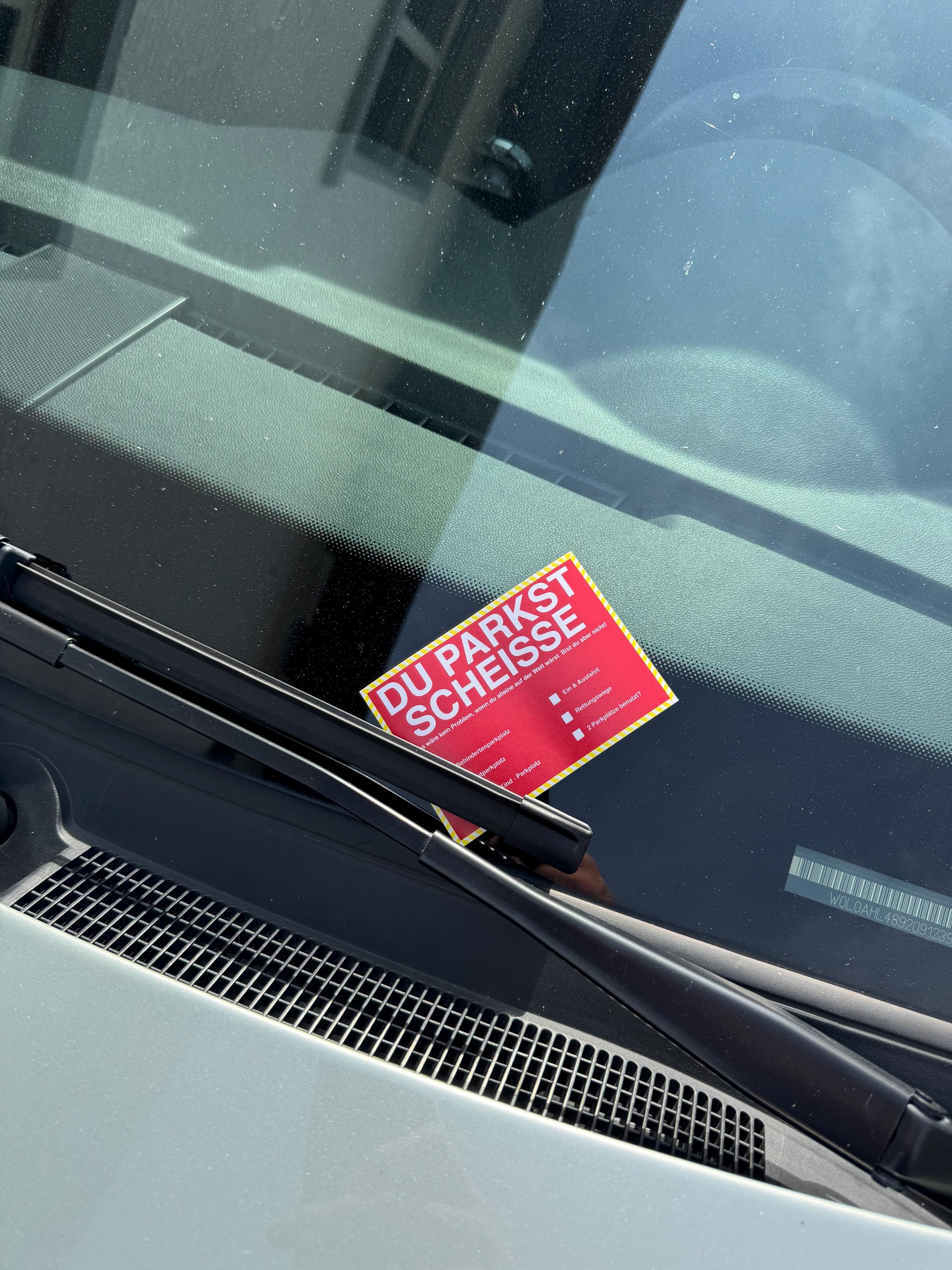 Du Parkst Scheisse Falschparker Parkplatz Auto Parken Autofahrer Zettel Fun Strafzettel Bußgeld Polizei Rot Pink Schwarz